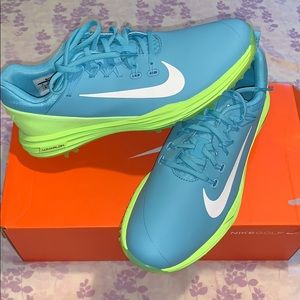 WMNS NIKE LUNAR COMMAND: WOMENS GOLF SHOES